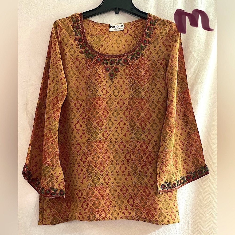 LADIES DK YELLOW & ORANGE TOP